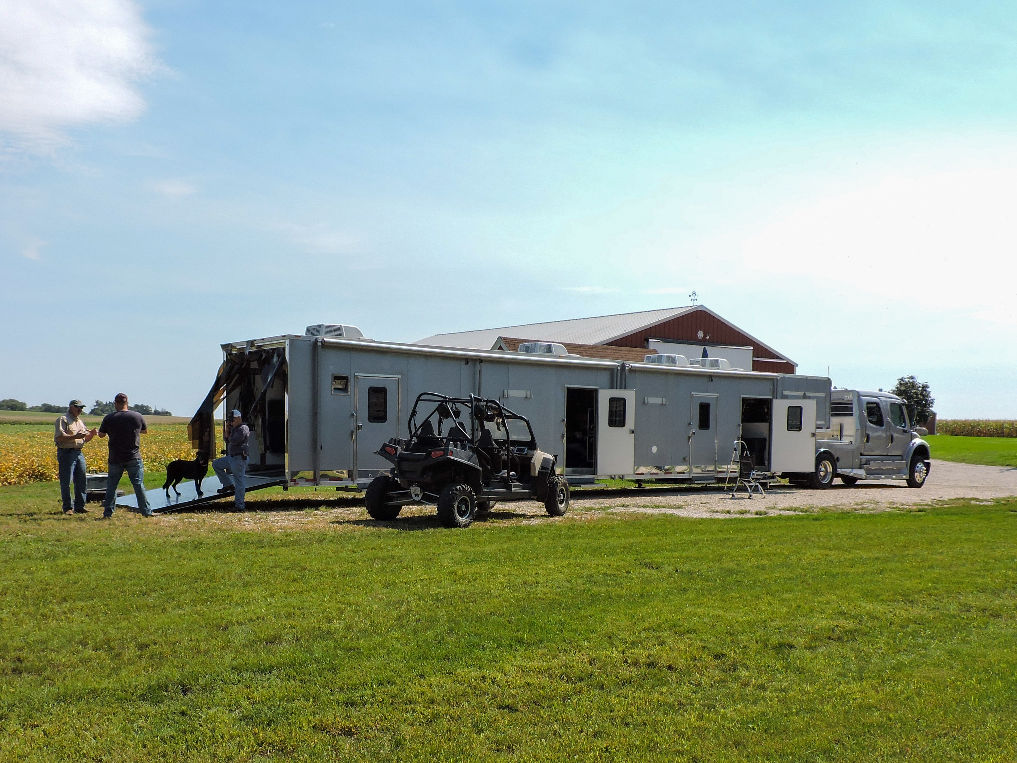 EDGE - Mobile Operations Command and Control Center
